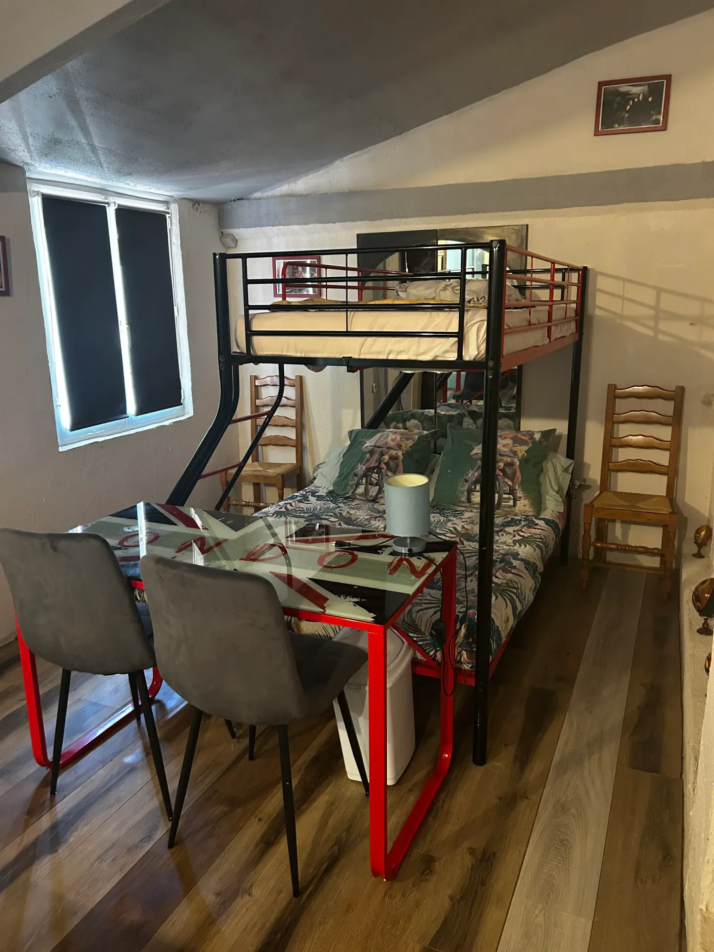 La deuxième chambre et ses lits superposés